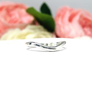 Curved Wedding Band