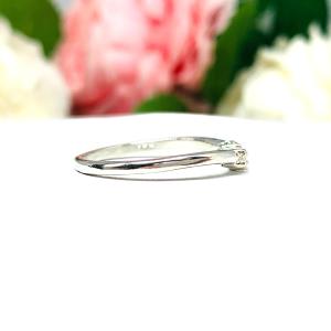 Round 2mm Light Yellow CZ Curved Wedding Band 4 Stone