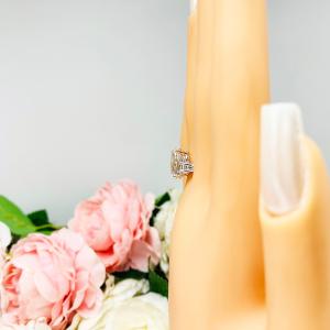 White Topaz Pear Sterling Silver Ring 12x8mm Size 7 CLEARANCE