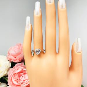 Heart 8mm Near Colorless Cubic Zirconia Engagement Ring SIZE 6 FINAL SALE