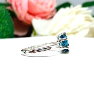 London Blue Nanocrystal Nanogem Oval Ring