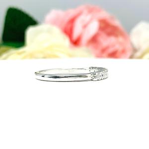 Round 2mm 7 Stone CZ Wedding Band
