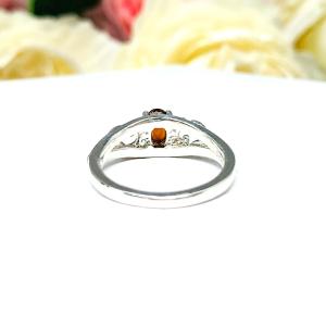 Madeira Citrine Oval Ring SIZE 6 - Genuine 6x4mm gemstone - Sterling silver ornamental leaf setting