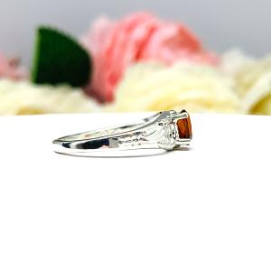 Madeira Citrine Oval Ring SIZE 6 - Genuine 6x4mm gemstone - Sterling silver ornamental leaf setting