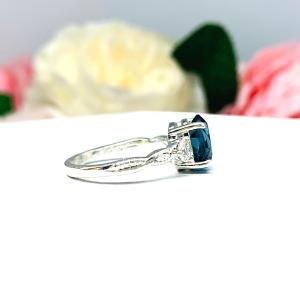 London Blue Topaz Oval Moissanite Ring - Moissanite side stones - Sterling silver twist milgrain setting