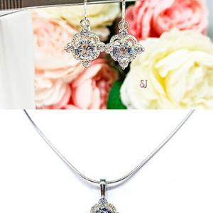Round CZ Pendant Antique Art Deco Sterling Silver Necklace