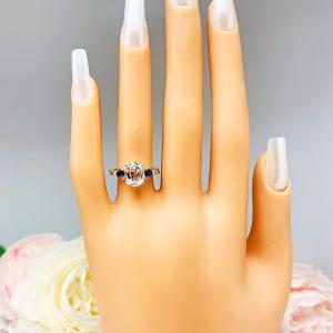 Natural White Topaz Oval Iolite 3 Stone Ring - Sterling silver setting