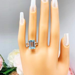 Sky Blue Topaz Emerald Cut Solitaire Ring Size 8 - Genuine 14x10mm (8 cts) gemstone - Sterling Silver split shank statement setting