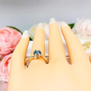 Genuine Swiss Blue Topaz Solitaire Ring - 6mm round gemstone - 6 prong sterling silver bypass setting