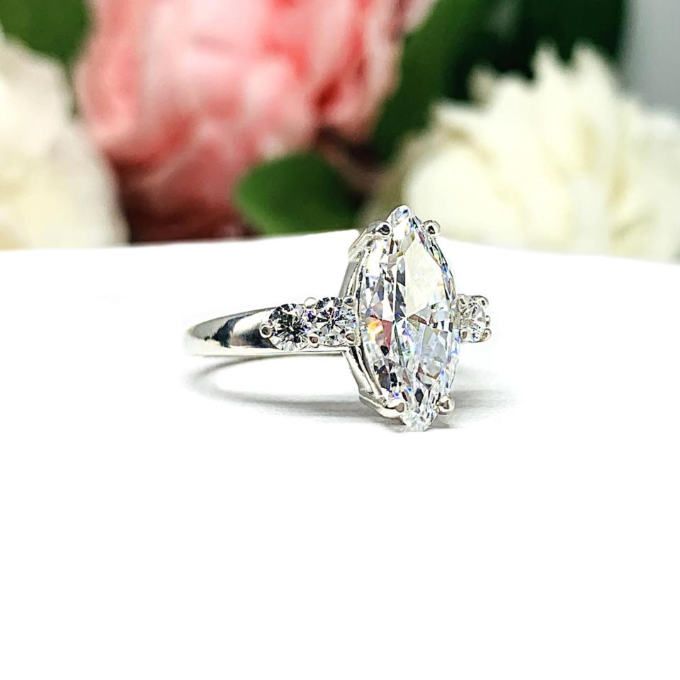 Marquise 14x7mm Cubic Zirconia Round Accents Engagement Ring
