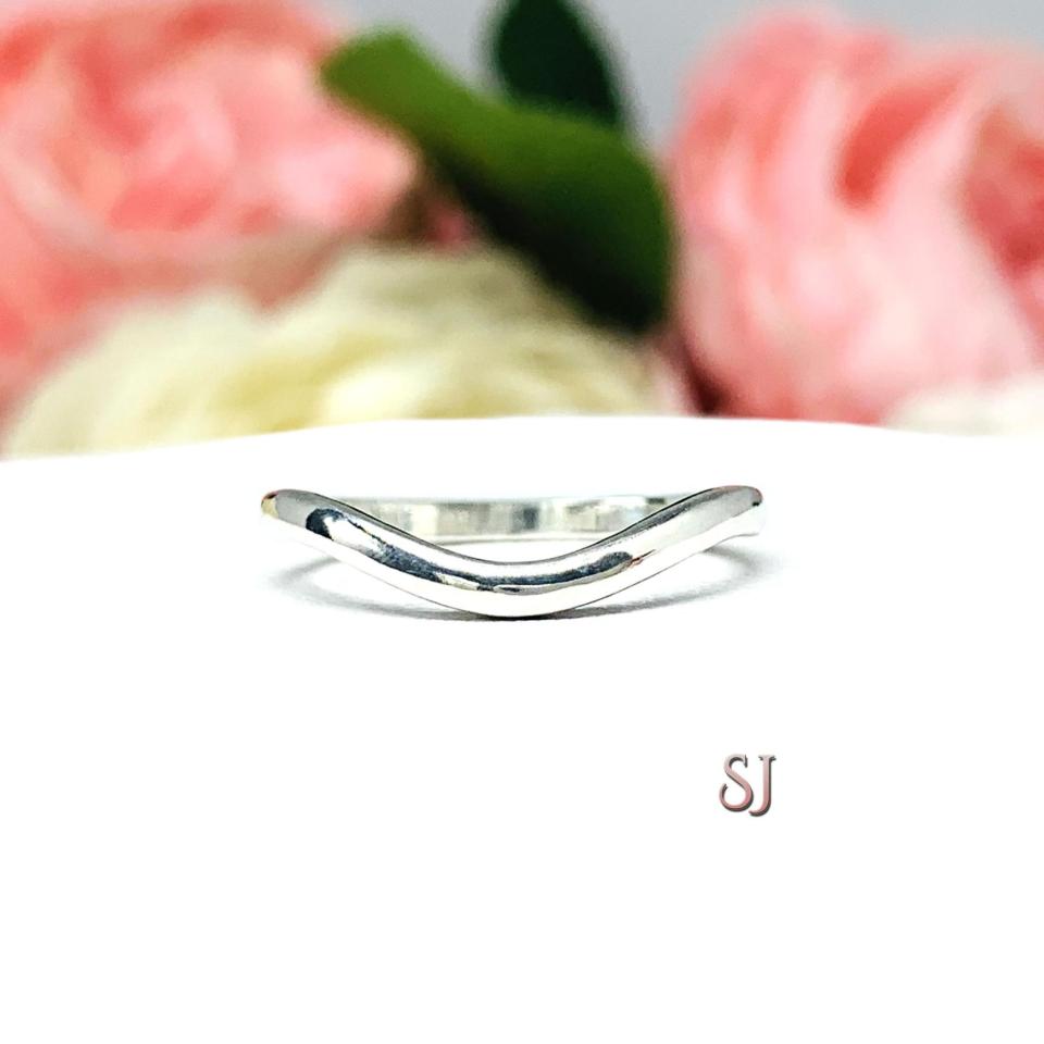 Curved Wedding Band