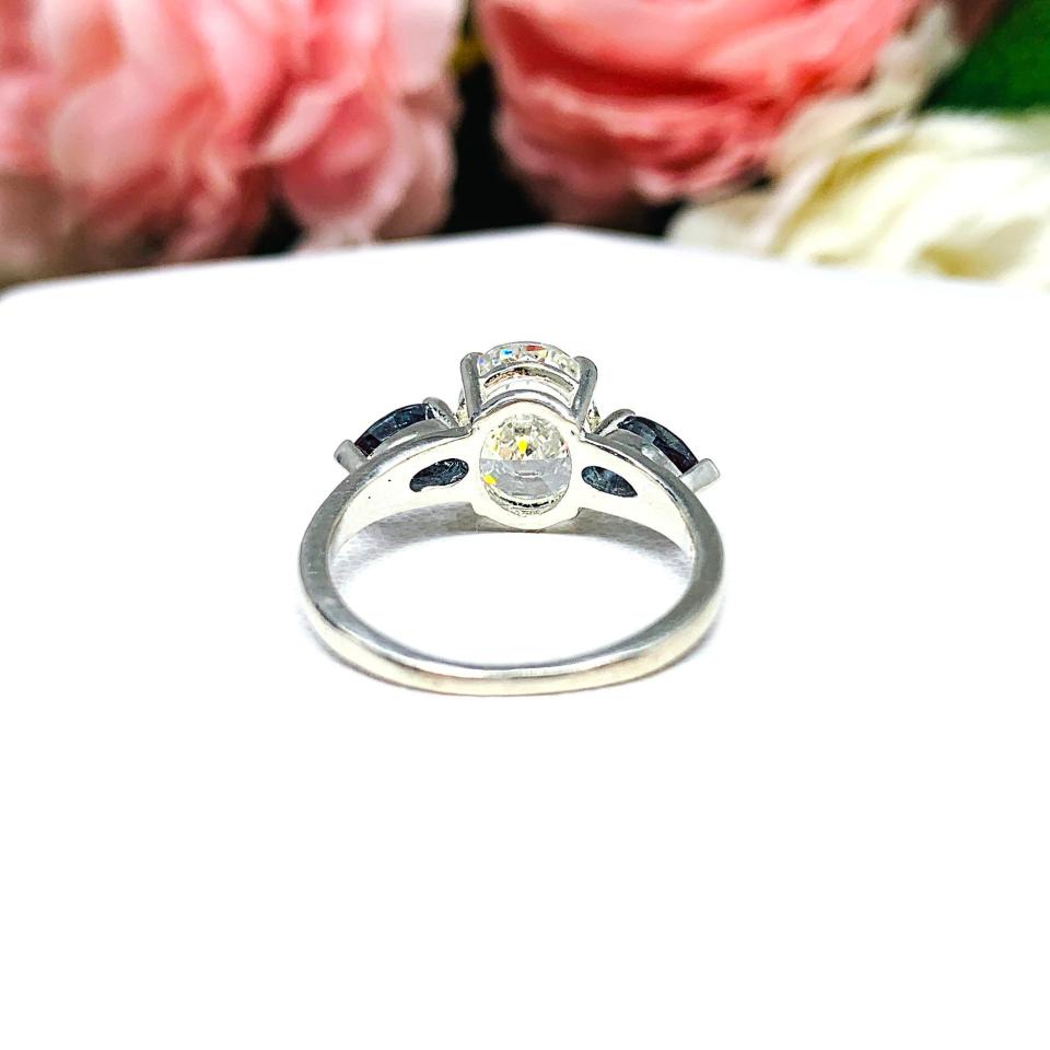 Oval Cubic Zirconia Lab Alexandrite Pears Three Stone Engagement Ring SIZE 7 FINAL SALE