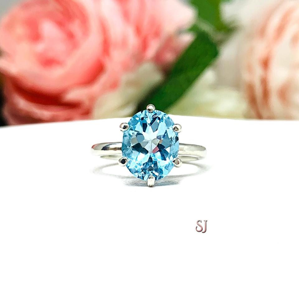Genuine Sky Blue Topaz 10x8mm Oval Ring Size 4.75