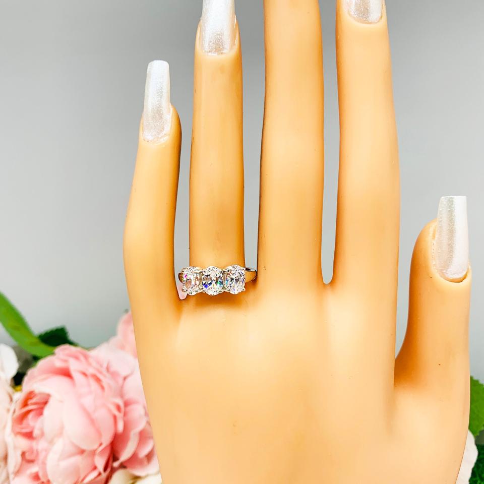 Oval Cubic Zirconia Three Stone Engagement or Anniversary Ring SIZE 7 FINAL SALE