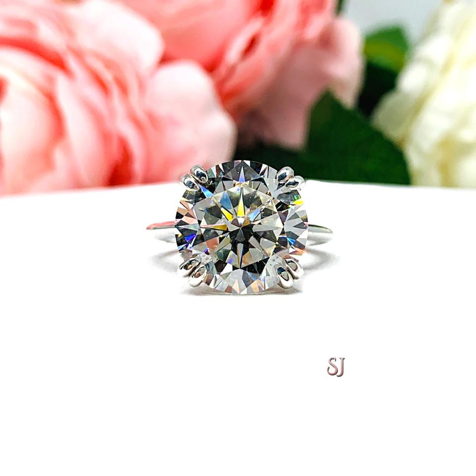 Round 13mm CZ Engagement Wedding Ring Set Knife Edge Matching Band Near Colorless CZ Size 8