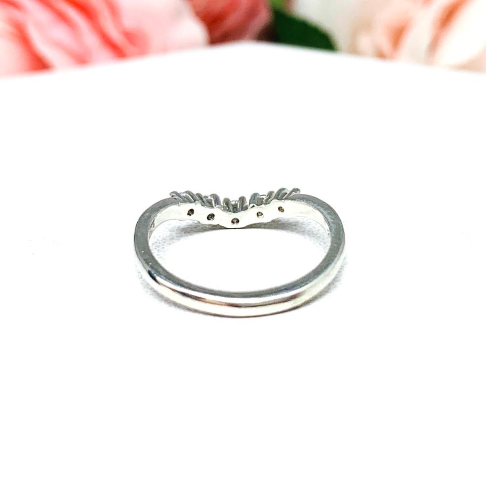 Round 2mm CZ 5 Stone Curved Wedding Band