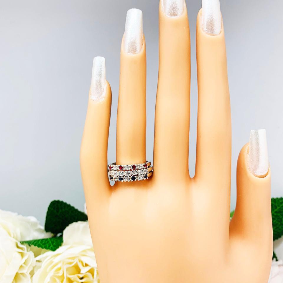 Round 2mm 7 Stone CZ Wedding Band