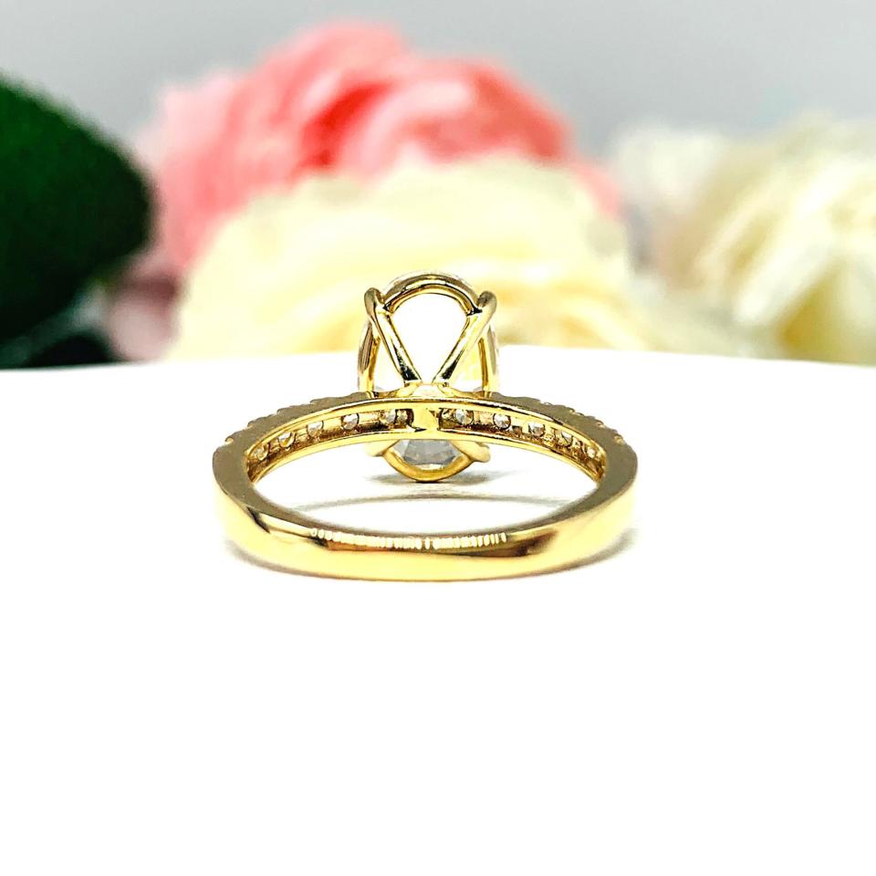 Oval 12x8mm Near Colorless Cubic Zirconia Pave Engagement 10k Yellow Gold Ring SIZE 6 FINAL SALE