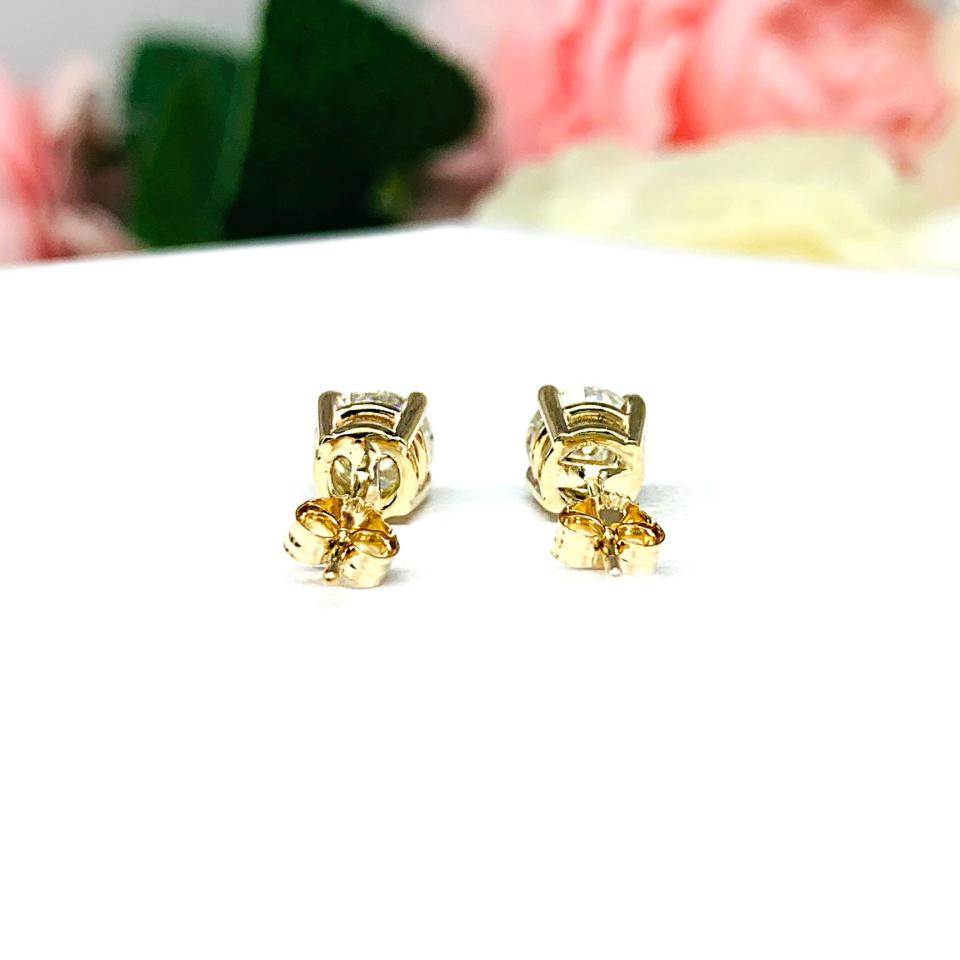 Round Moissanite 10k Gold Heavyweight Stud Earrings FREE 2 DAY UPS