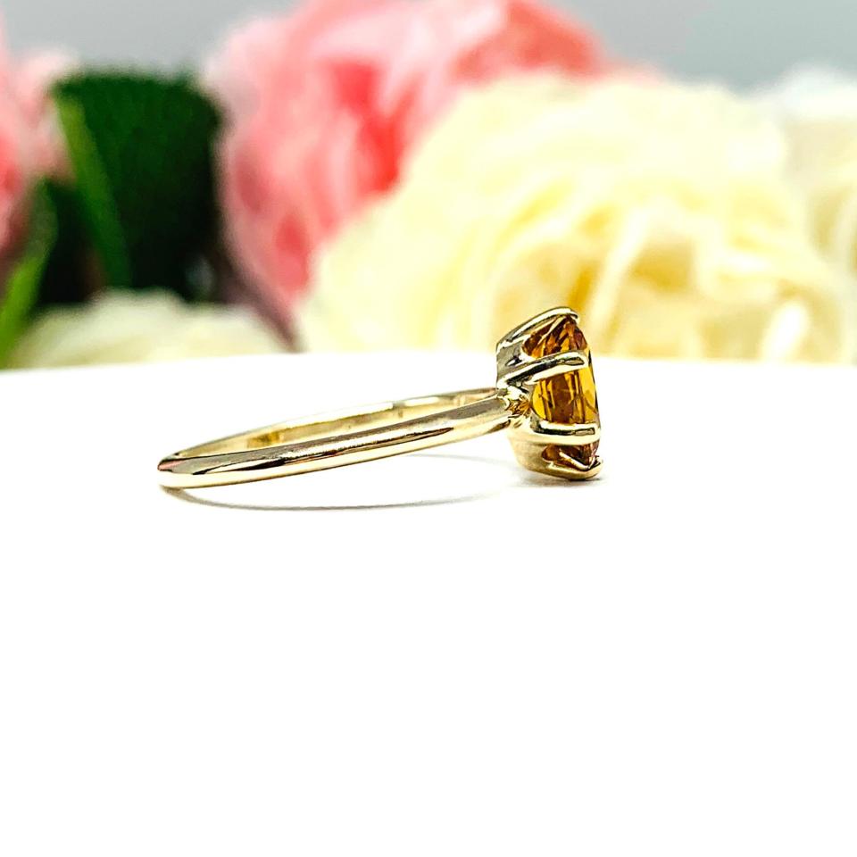 Hessonite Garnet 10k Yellow Gold Ring Size 8 - Natural 8x6mm oval brandy colored gemstone