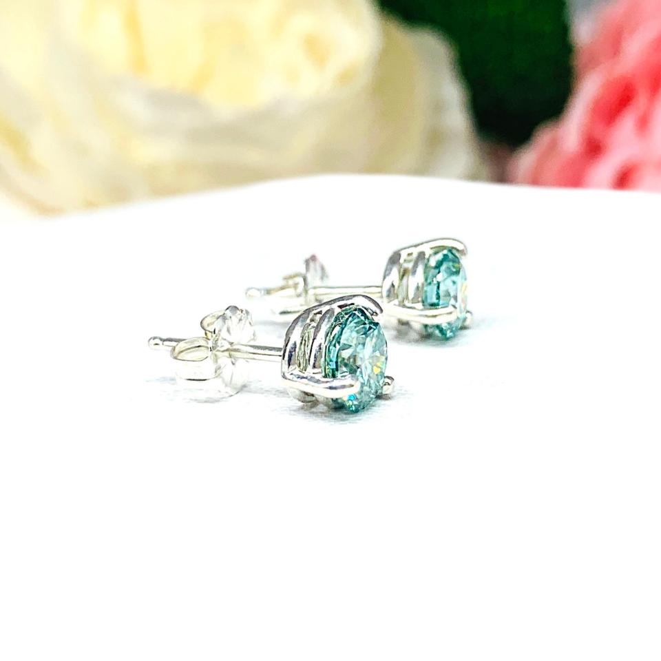 Blue Moissanite Basket Martini Stud Earrings - Round authentic moissanites - Sterling silver settings