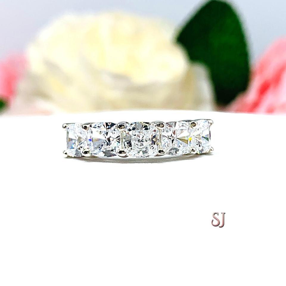 Cushion CZ Five Stone Ring 5mm Cubic Zirconia Sterling Silver SIZE 6