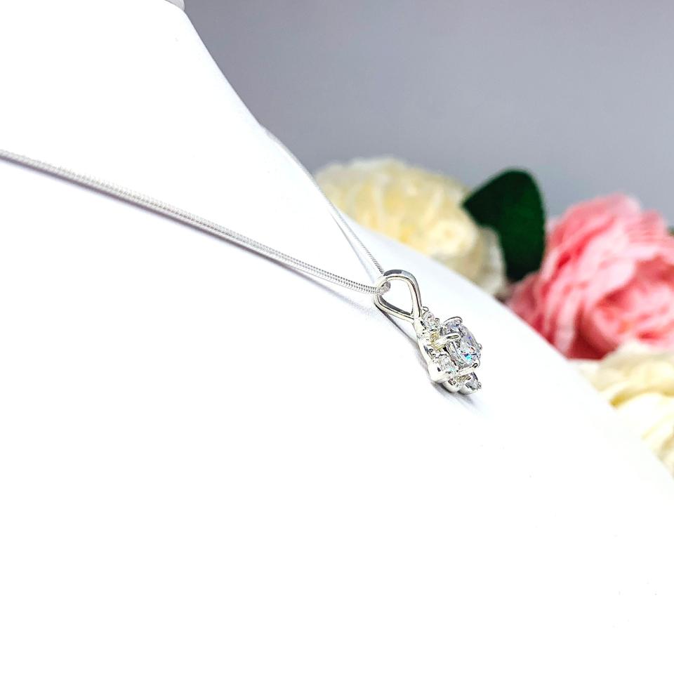 Round CZ Pendant Antique Art Deco Sterling Silver Necklace
