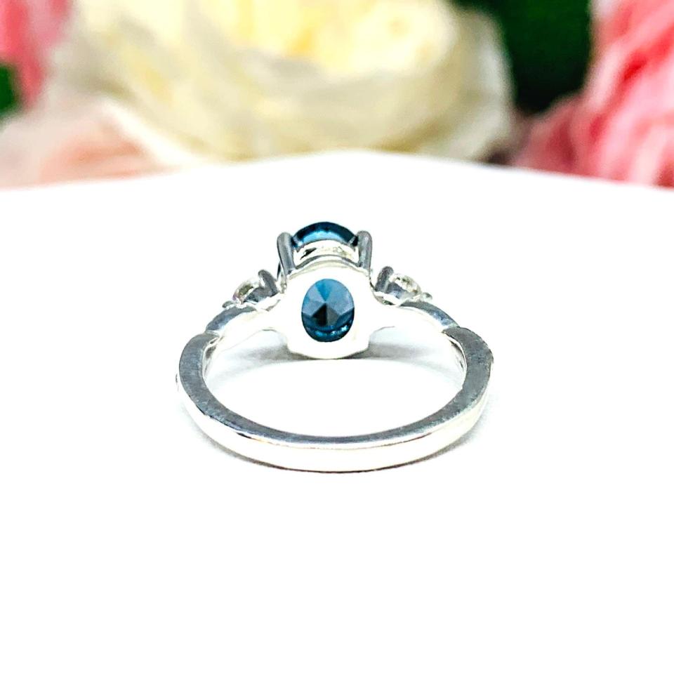London Blue Topaz Oval Moissanite Ring - Moissanite side stones - Sterling silver twist milgrain setting