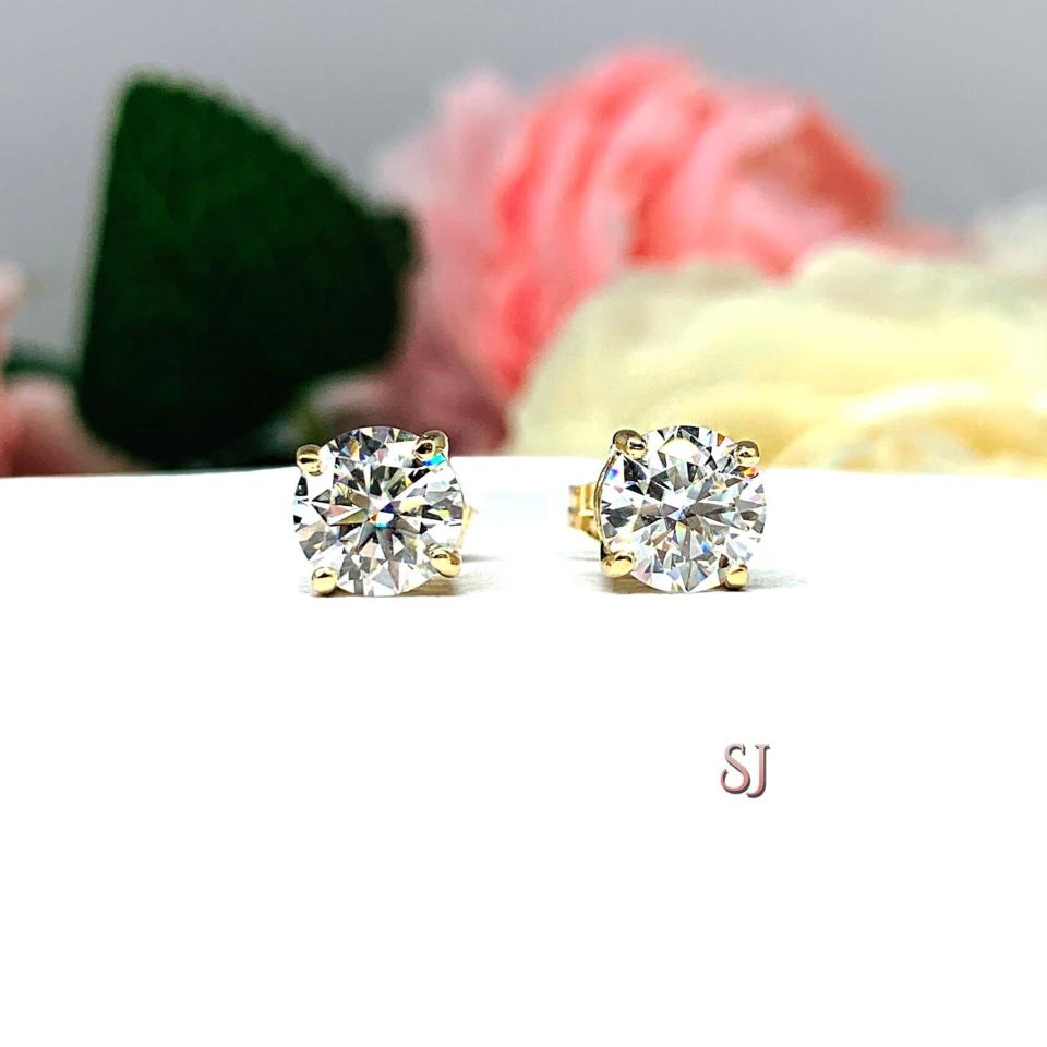 Round Moissanite 14k Gold Stud Earrings - Authentic moissanites - Heavy gold settings - FREE 3RD DAY UPS