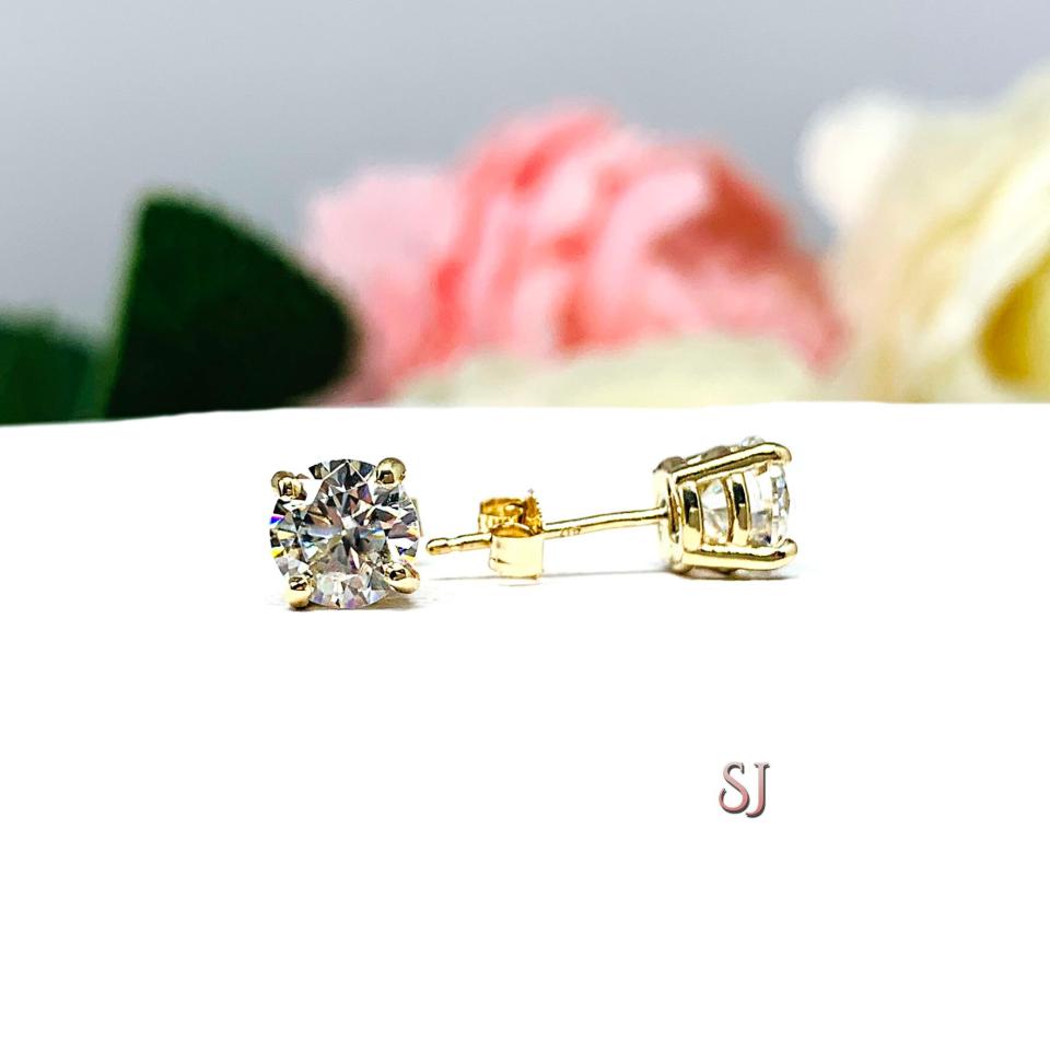 Round Moissanite 14k Gold Stud Earrings - Authentic moissanites - Heavy gold settings - FREE 3RD DAY UPS