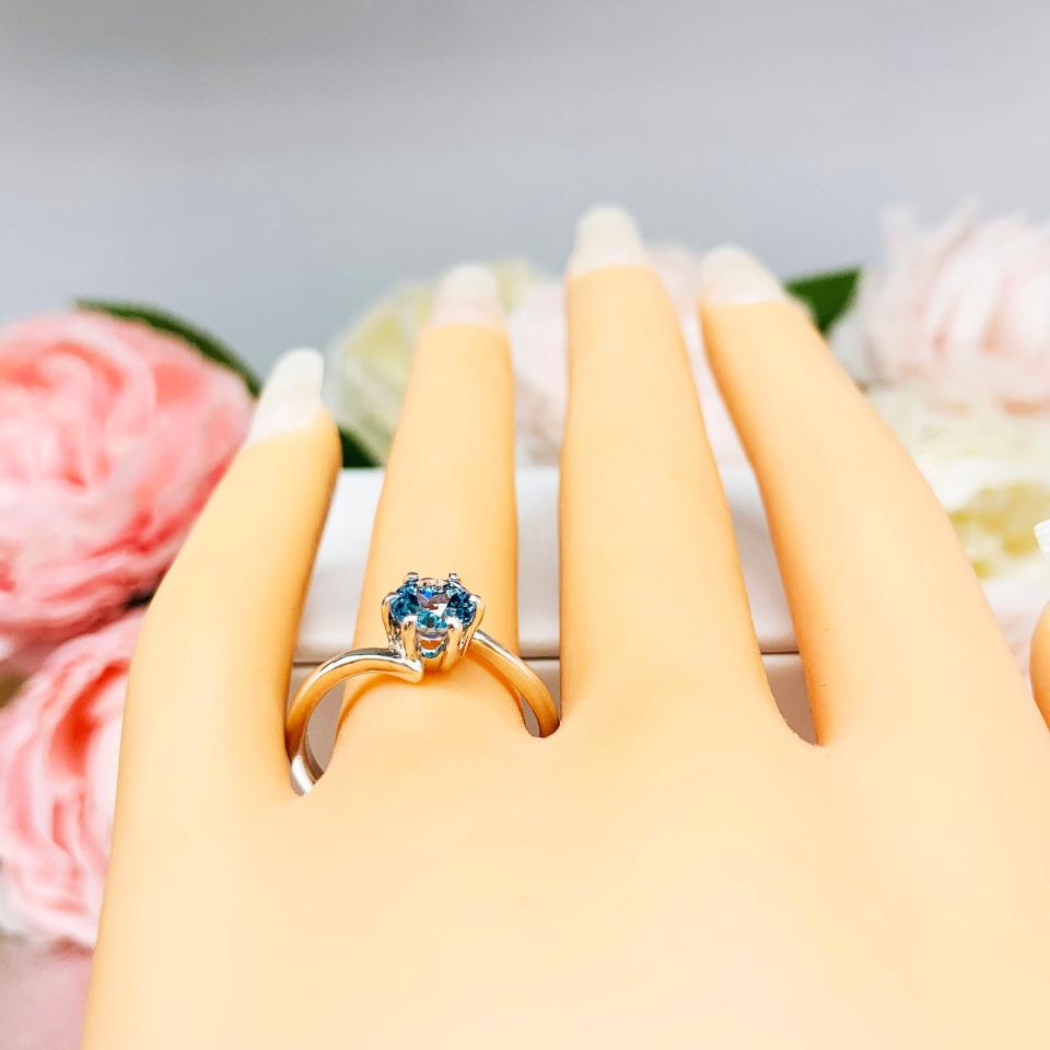 Genuine Swiss Blue Topaz Solitaire Ring - 6mm round gemstone - 6 prong sterling silver bypass setting