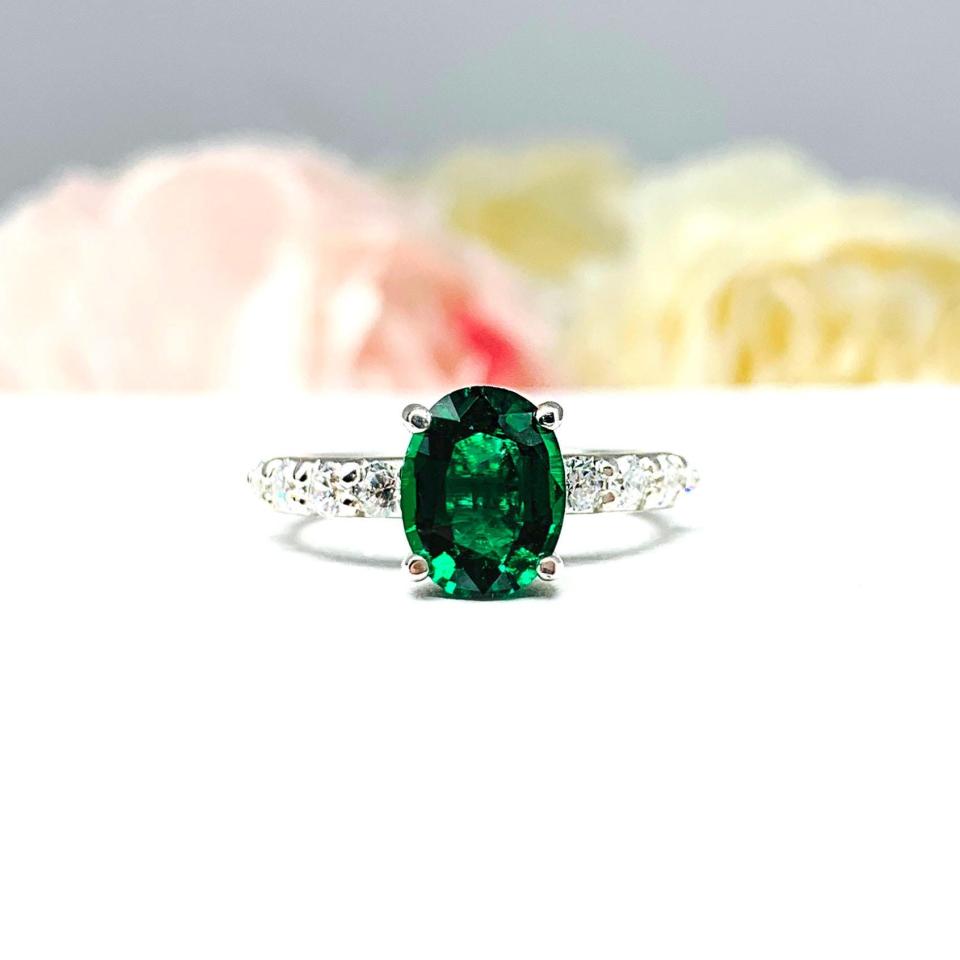 Lab Emerald Oval Pave Bridal Ring Set – 8x6mm, 9x7mm, Sterling Silver