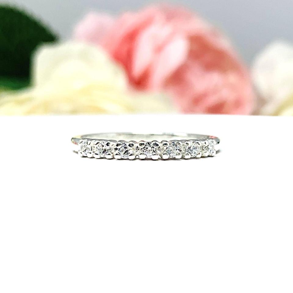 Round Cubic Zirconia Wedding Band – 2mm, 7-Stone, Sterling Silver