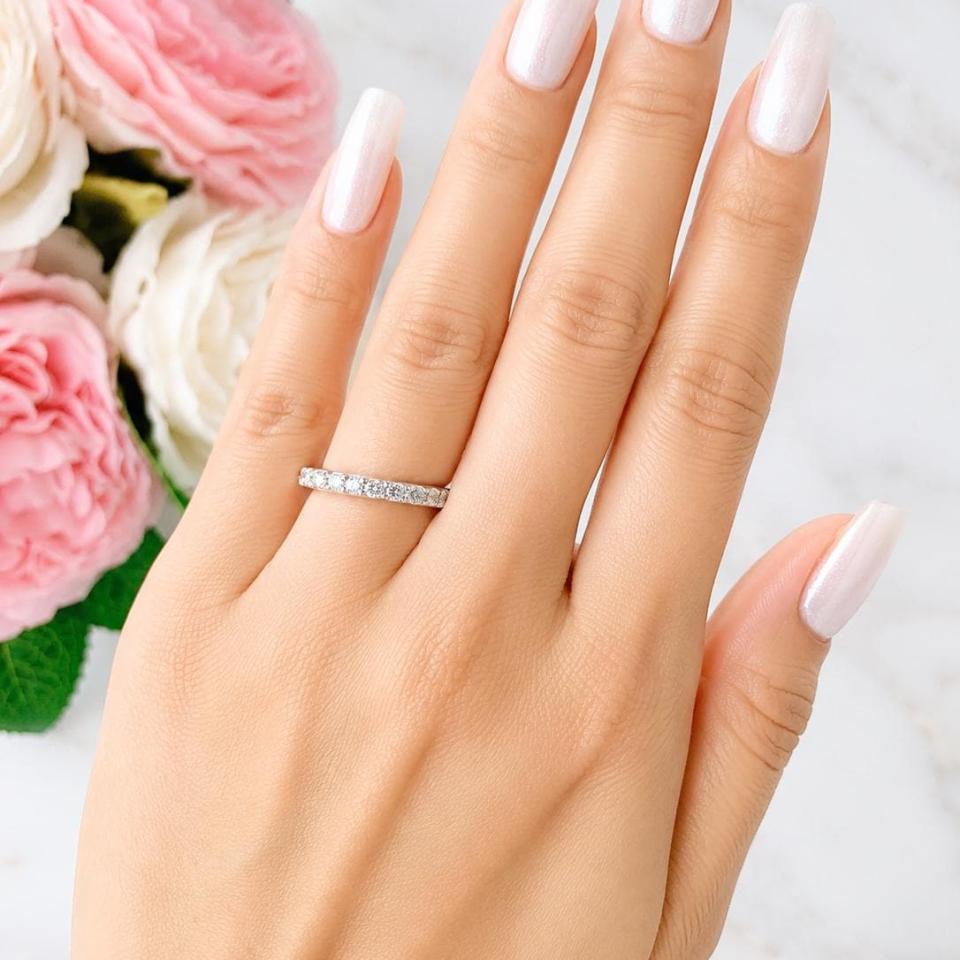 Round‑Cut Lab White Sapphire Wedding Band • 10‑Stone, 2.5mm, Sterling Silver