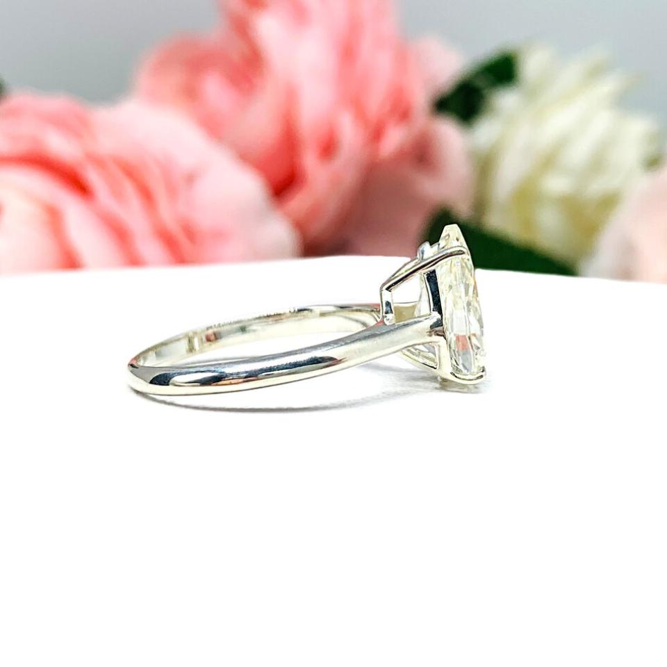 Pear Near Colorless 12x8mm Cubic Zirconia Engagement Ring SIZE 8 FINAL SALE